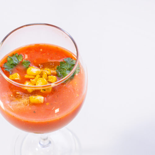Gazpacho(sopa fría) de tomates cherry